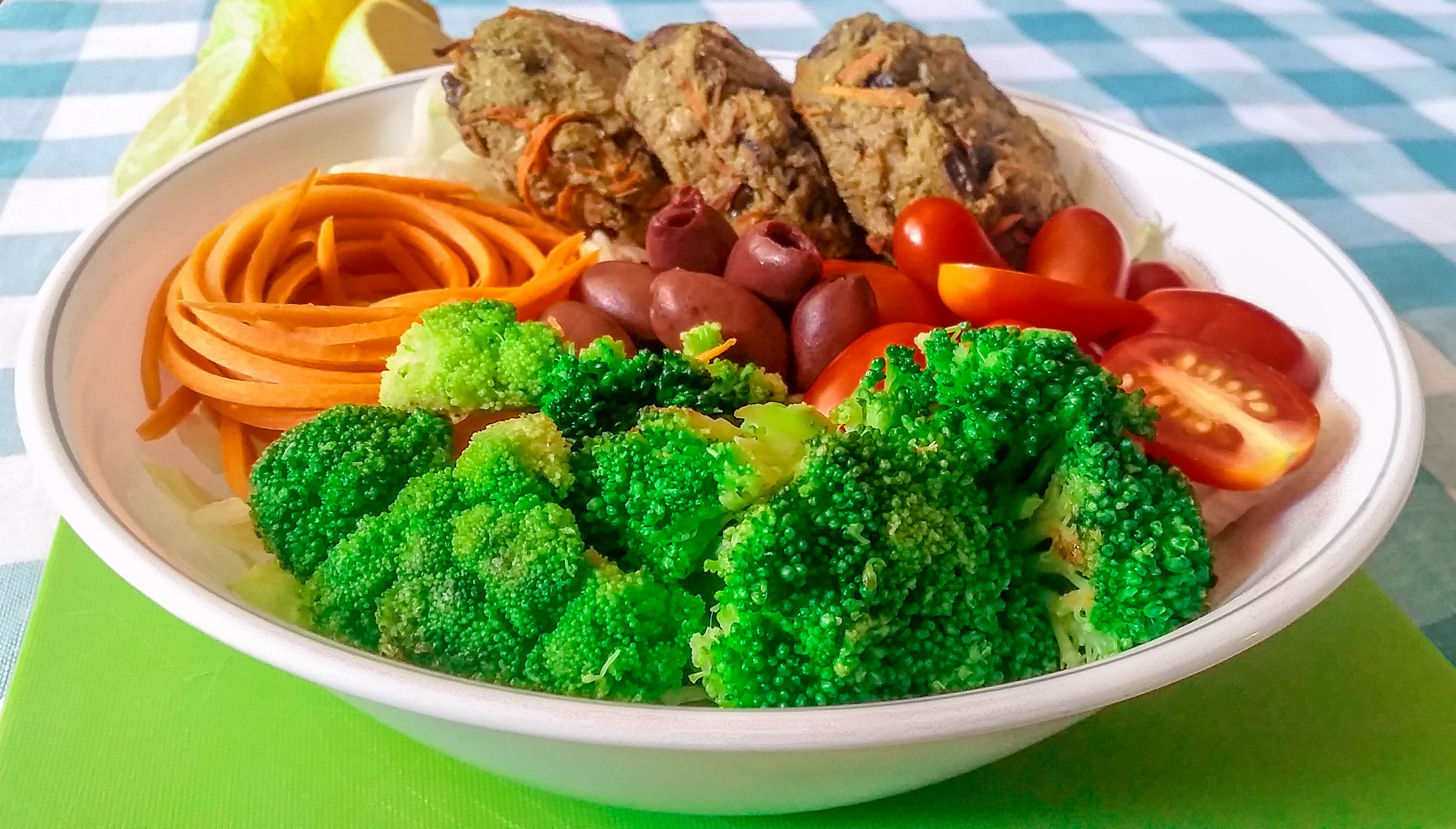 Veggie Burgers: round 2-Broccoli and Lentils are Great Match!